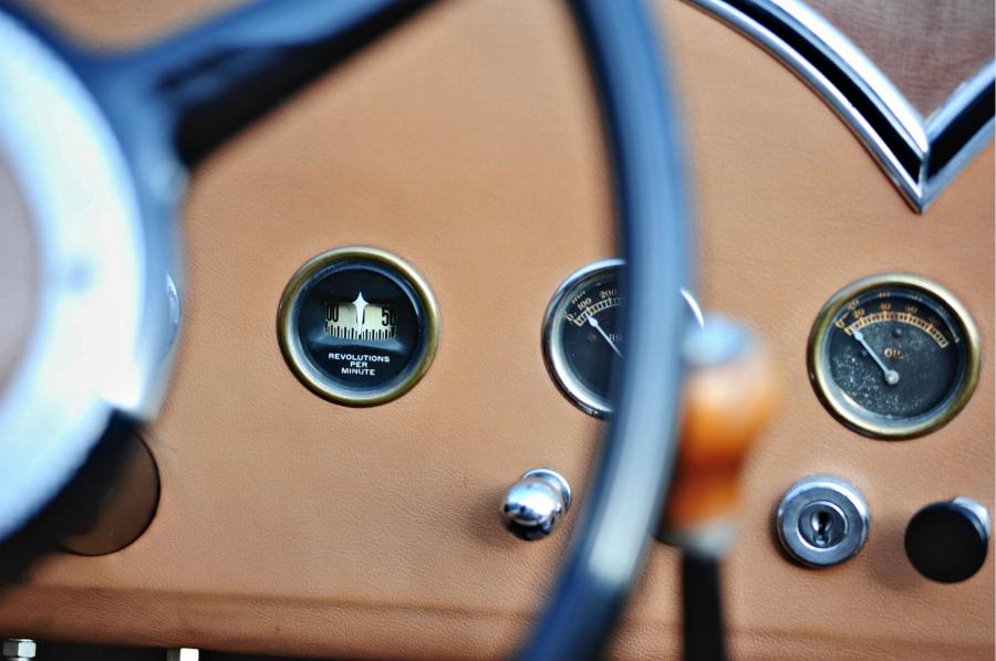  Duesenberg J462/2522 Custom Speedster 1932 года  (фото 4 из 17)